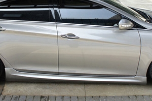 Аэродинамический обвес Ixion - боковые накладки Hyundai Sonata 2009-2014 ― Auto-Clover