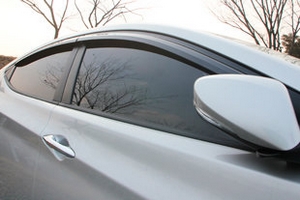 Дефлекторы на окна тонированные Autoclover Hyundai Elantra 2010-2015 ― Auto-Clover