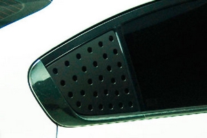 Накладка на заднее стекло бокового окна Dxsoauto KIA Cerato 2013-2018 ― Auto-Clover