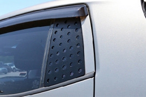 Накладка на заднее стекло бокового окна Dxsoauto KIA Picanto 2004-2011 ― Auto-Clover