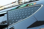 Накладка на заднее стекло бокового окна Racetech Hyundai Santa Fe 2012-2018
