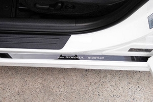 Накладки на нижний порог AL Hair Line Dxsoauto Hyundai Sonata 2017-2019 ― Auto-Clover