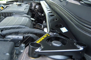 Распорка передних стоек Luxon Hyundai ix55 2007-2014 ― Auto-Clover