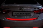 Стикер светоотражающий на крышку багажника Racetech Hyundai Elantra 2010-2015