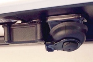 Защита камеры заднего вида Стрелка Jeep Grand Cherokee 2010-2019 ― Auto-Clover