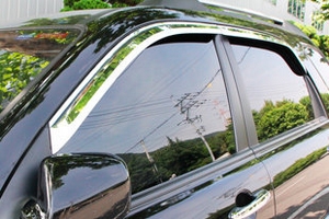 Дефлекторы на окна хромированные Autoclover KIA Sportage 2004-2009 ― Auto-Clover