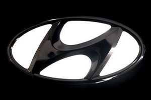 Эмблема с светодиодной подсветкой Hyundai Ledist Эмблемы и логотипы  ― Auto-Clover
