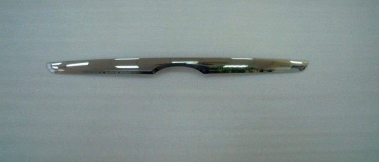 Хромированная накладка на багажник над номером OEM-Tuning Hyundai ix35 2009-2015 no.9392