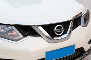 Хромированная накладка на капот OEM-Tuning Nissan X-Trail 2014-2019 ― Auto-Clover