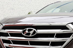 Хромированная накладка на капот с логотипом OEM-Tuning Hyundai Tucson 2015-2019 ― Auto-Clover