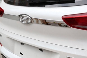 Хромированная накладка на крышку багажника OEM-Tuning Hyundai Tucson 2015-2019 ― Auto-Clover