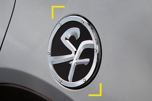 Хромированная накладка на лючок бензобака Kyoungdong Hyundai Santa Fe 2012-2018 ― Auto-Clover