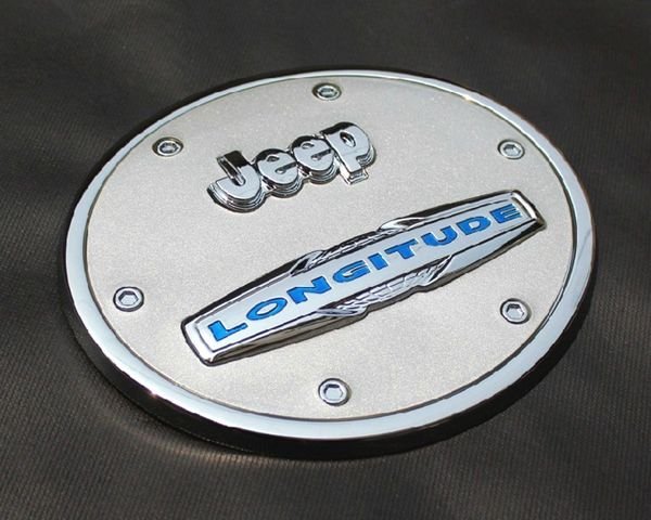 Хромированная накладка на лючок бензобака OEM-Tuning Jeep Cherokee 2014-2019 no.13363
