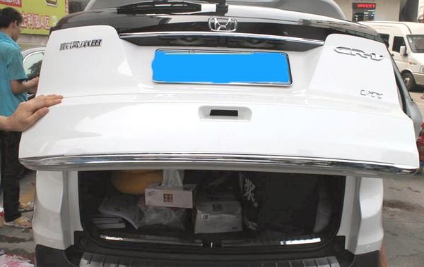 Хромированная накладка на нижнюю кромку багажника OEM-Tuning Honda CR-V IV 2012-2016 no.15135
