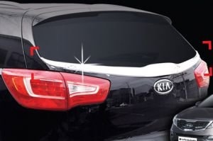 Хромированная накладка на заднее стекло Autoclover KIA Sportage 2010-2015 ― Auto-Clover