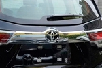 Хромированная накладка над номером на багажник OEM-Tuning Toyota Highlander 2014-2019