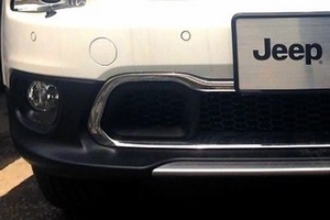 Хромированная окантовка решетки переднего бампера OEM-Tuning Jeep Cherokee 2014-2019 ― Auto-Clover