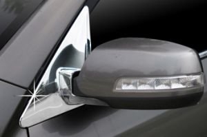 Хромированные накладки на крепления зеркал Autoclover KIA Sorento 2009-2012 ― Auto-Clover