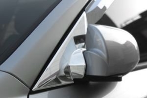 Хромированные накладки на крепления зеркал Autoclover Hyundai Sonata 2004-2010 ― Auto-Clover