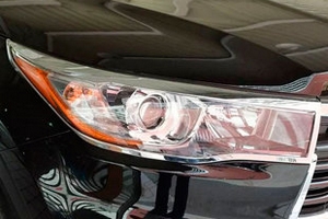 Хромированные накладки на передние фары OEM-Tuning Toyota Highlander 2014-2019 ― Auto-Clover