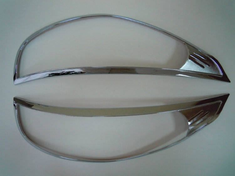 Хромированные накладки на передние фары OEM-Tuning Hyundai ix35 2009-2015 no.9394