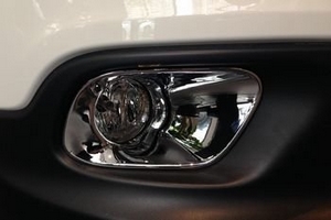 Хромированные накладки на передние противотуманные фары OEM-Tuning Jeep Cherokee 2014-2019 ― Auto-Clover