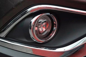 Хромированные накладки на передние противотуманные фары OEM-Tuning Mitsubishi Outlander III 2013-2019 ― Auto-Clover
