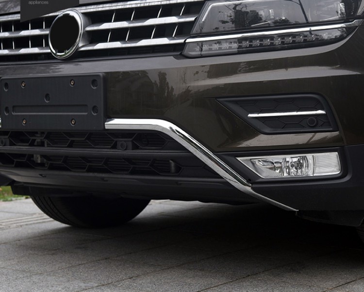 Хромированные накладки на передний бампер OEM-Tuning Volkswagen Tiguan II 2016-2019 no.5581