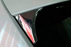 Хромированные накладки на треугольник задней двери OEM-Tuning Nissan Qashqai 2014-2019 ― Auto-Clover