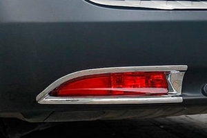 Хромированные накладки на задние противотуманные фары OEM-Tuning Honda CR-V IV 2012-2016 ― Auto-Clover