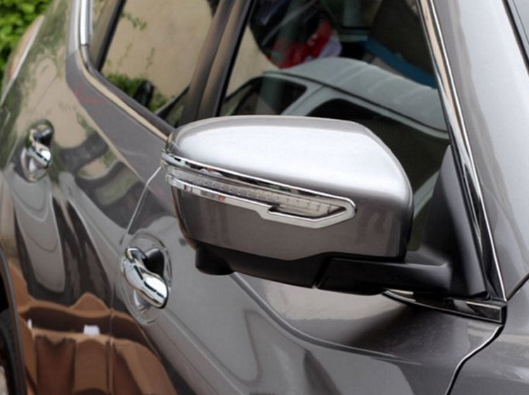 Хромированные накладки на зеркала с поворотником (вариант 1) OEM-Tuning Nissan Qashqai 2014-2019 no.1764