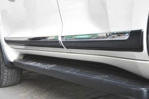 Молдинги на двери OEM-Tuning Toyota Land Cruiser 200 2007-2019 ― Auto-Clover