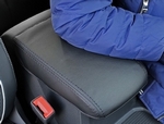 Накидка на крышку подлокотника OEM-Tuning Mazda CX-5 2017-2019