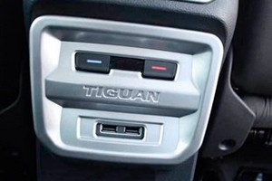 Накладка на центральную консоль заднего ряда пластиковая OEM-Tuning Volkswagen Tiguan II 2016-2019 ― Auto-Clover