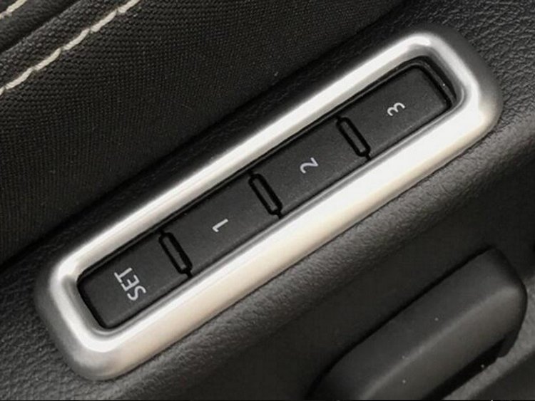 Накладка на панель памяти кресел стальная OEM-Tuning Skoda Kodiaq 2016-2019 no.5546