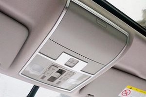 Накладка на плафон подсветки центральный пластиковый OEM-Tuning Skoda Kodiaq 2016-2019 ― Auto-Clover
