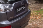 Накладка на площадку заднего бампера пластиковая Русская Артель Mitsubishi Outlander II 2006-2013