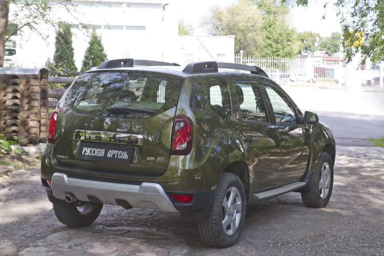 Накладка на площадку заднего бампера пластиковая (вариант 4) Русская Артель Renault Duster 2011-2019 no.18447