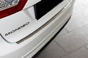 Накладка на площадку заднего бампера с загибом профилированная Alu-Frost Ford Mondeo IV 2007-2014 ― Auto-Clover
