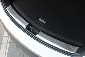 Накладка на порог багажника OEM-Tuning Mazda CX-5 2012-2017 ― Auto-Clover