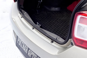 Накладка на порог багажника пластиковая Русская Артель Renault Logan 2013-2019 ― Auto-Clover