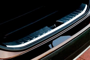 Накладка на порог багажника стальная OEM-Tuning BMW X1 (E84) 2009-2015 ― Auto-Clover