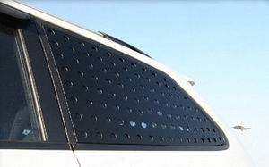 Накладка на заднее стекло бокового окна Dxsoauto SsangYong Kyron 2005-2015 ― Auto-Clover