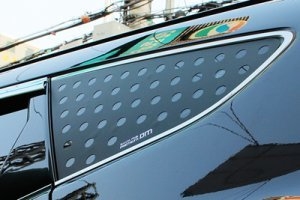Накладка на заднее стекло бокового окна Racetech Hyundai Santa Fe 2012-2018 ― Auto-Clover
