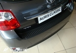 Накладка на задний бампер пластиковая Rider Toyota Auris 2006-2013