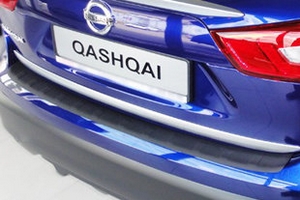 Накладка на задний бампер пластиковая Rider Nissan Qashqai 2014-2019 ― Auto-Clover