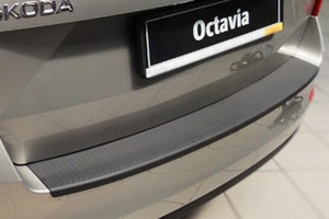 Накладка на задний бампер пластиковая Rider Skoda Octavia III 2013-2019 ― Auto-Clover
