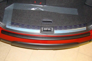 Накладка на задний бампер пластиковая Rider Nissan Qashqai 2007-2013 ― Auto-Clover