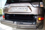 Накладка на задний бампер пластиковая Rider Mitsubishi Outlander II 2006-2013