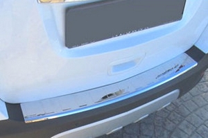 Накладка на задний бампер полированная Omsa Line Opel Mokka 2012-2019 ― Auto-Clover